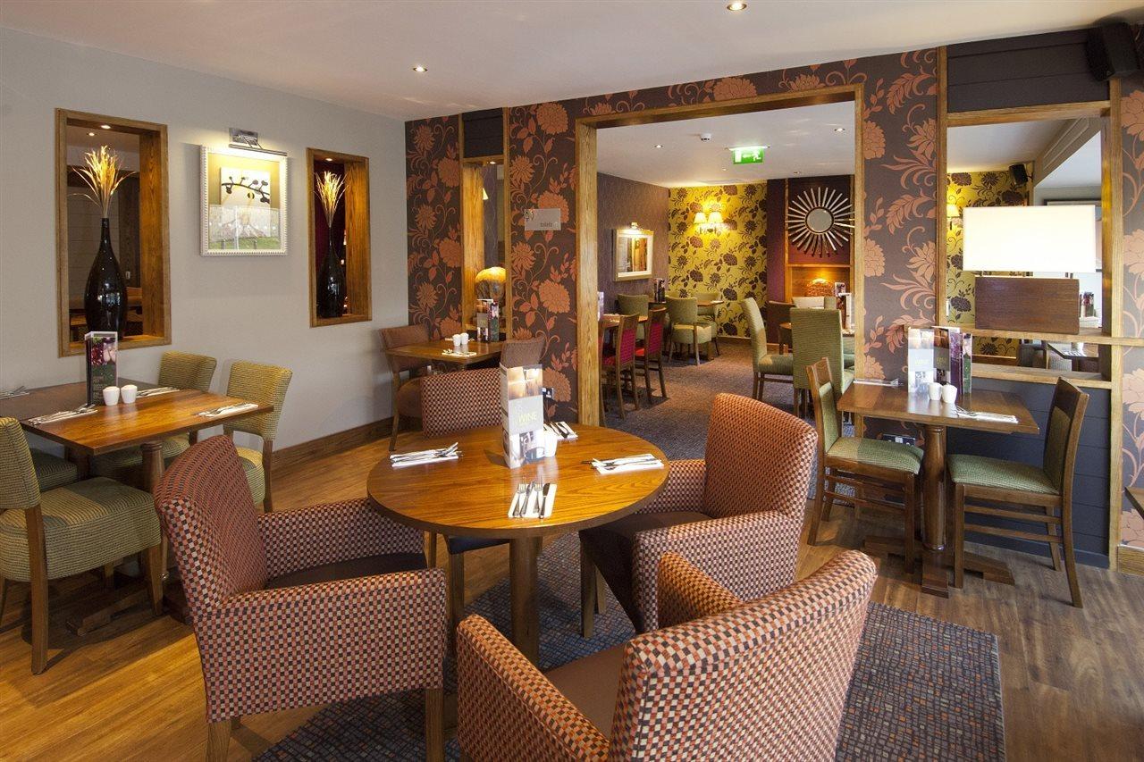 Premier Inn Bradford Central מראה חיצוני תמונה