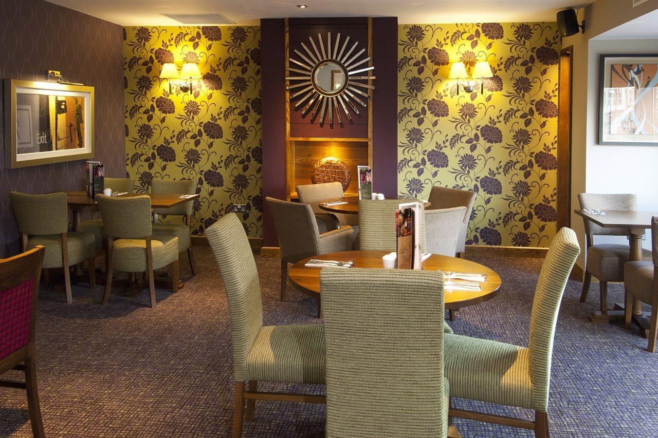 Premier Inn Bradford Central מראה חיצוני תמונה