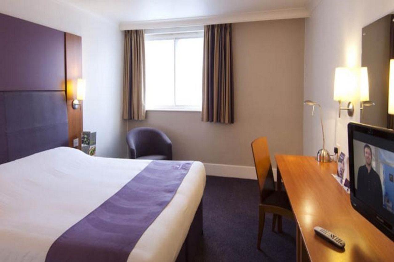 Premier Inn Bradford Central מראה חיצוני תמונה