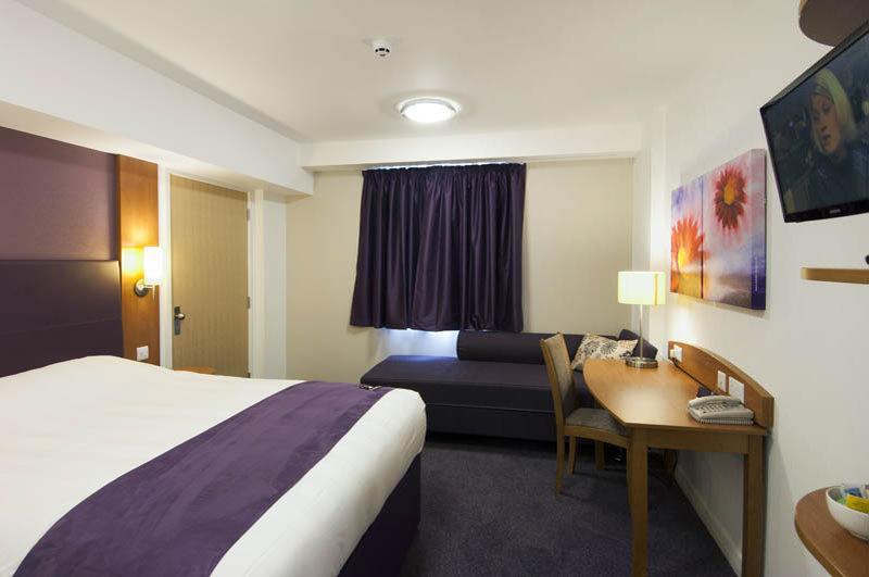Premier Inn Bradford Central מראה חיצוני תמונה