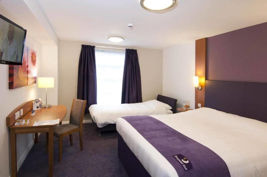 Premier Inn Bradford Central מראה חיצוני תמונה