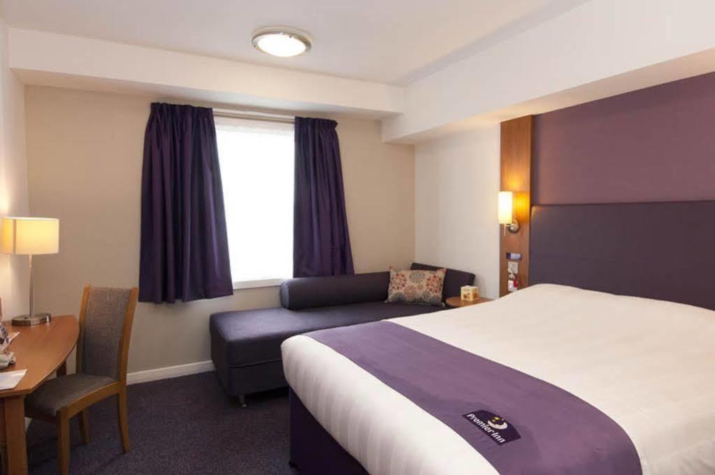 Premier Inn Bradford Central מראה חיצוני תמונה