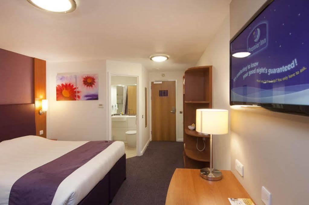Premier Inn Bradford Central מראה חיצוני תמונה
